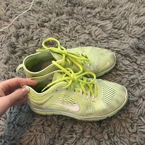 Lime green Nike free run 5.0